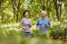 铃木一朗在 2013 年对阵老虎击出再见本垒打，助洋基锁定胜利